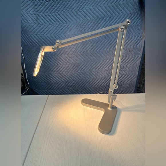 Allsteel Link Pablo LED Lamp - Picture 9 of 9